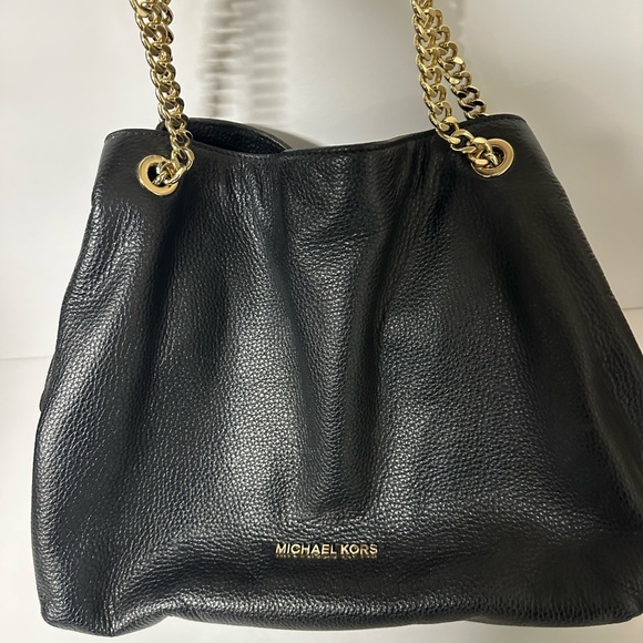 Michael Kors Black Slouchy Pebbled Leather Shoulder Bag with Gold Chain - Picture 5 of 10